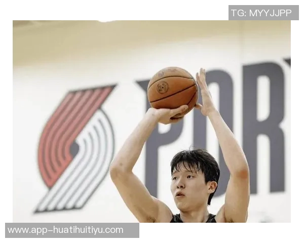 杨瀚森第三节神勇表现五投五中砍下十四分展现全面能力