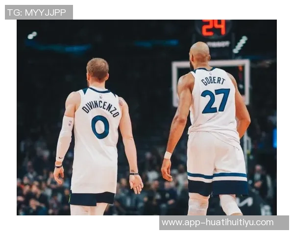 爱德华兹第三节火力全开独得17分威少助攻表现不俗贡献7分