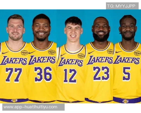 科沃德闪耀12分钟贡献16分8板可惜受伤费尔斯21分奎因表现出色助球队取胜